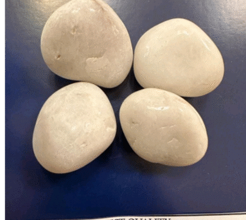 WHITE POLISHED PEBBLES 20 KG SR75